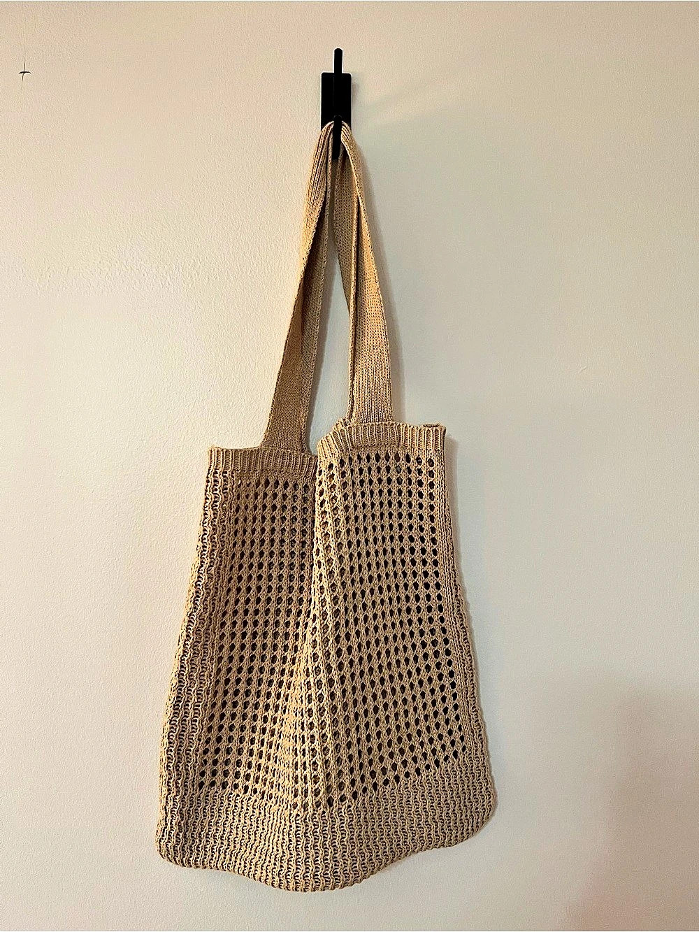 Woven Tote in Brown Like New